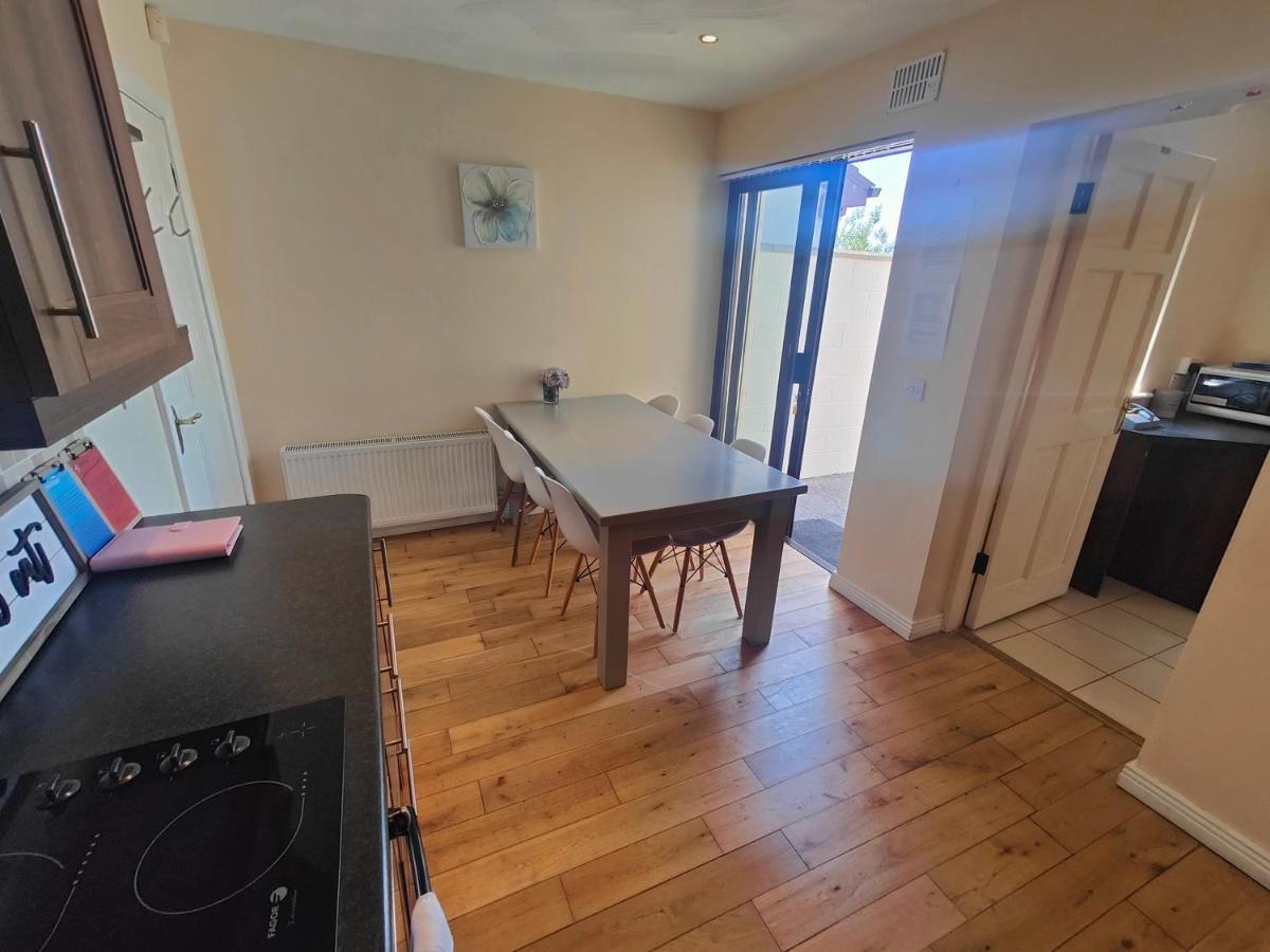 Modern City Centre House In Heart Of Galway City מראה חיצוני תמונה